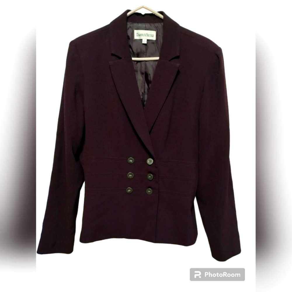 Danny & Nicole dress suit